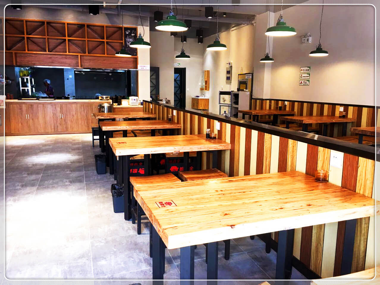 德鑫全排骨米饭灵山卫店、星光岛盛大开业