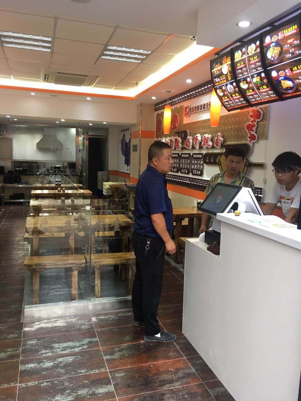 德鑫全排骨米饭灵山卫店、星光岛盛大开业